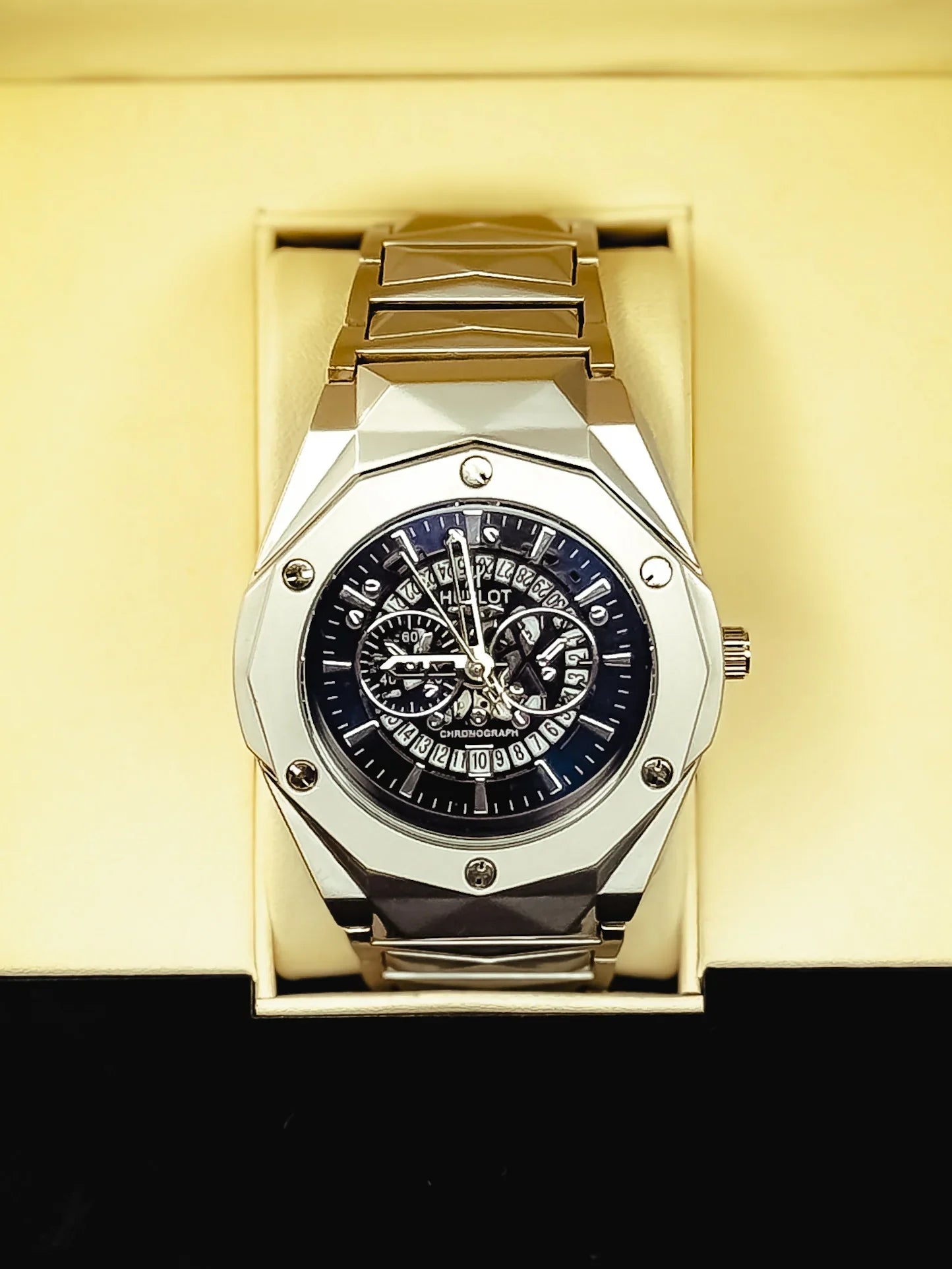 Hublot Diamond Cut by Zarvy